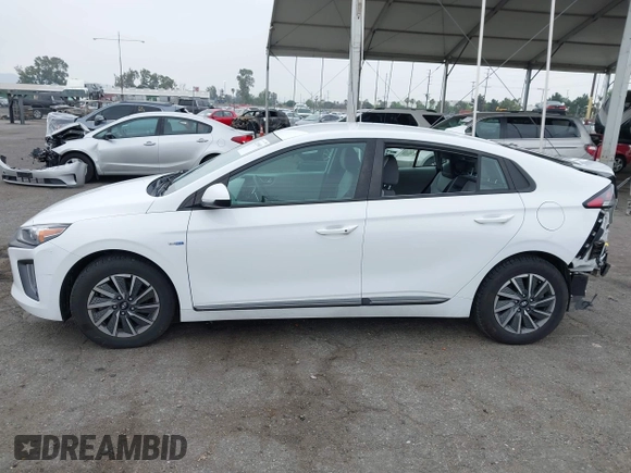 2020 Hyundai Ioniq SE with VIN KMHC75LJ2LU071350, listed as a IAAI auction lot 42169600 with 74,011 mi miles and . Bid and sale history available at DreamBid. Image 14.