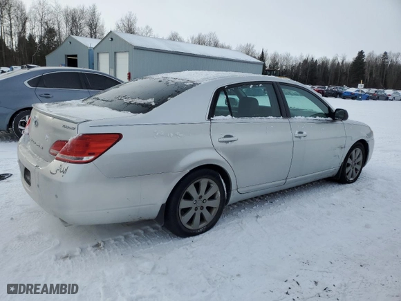 2005 Toyota Avalon XL with VIN 4T1BK36B65U039992, listed as a Copart auction lot 88887475 with 204,143 mi miles and Clean Title. Bid and sale history available at carsss.com. Image 3.