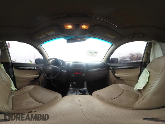 2012 Kia Sorento EX with VIN 5XYKUDA2XCG301636, listed as a IAAI auction lot 41619793 with 220,692 mi miles. Bid and sale history available at carsss.com. Image 18.