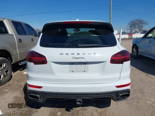 2015 Porsche Cayenne Diesel with VIN WP1AF2A28FLA30738, listed as a IAAI auction lot 41574573 with 210,419 mi miles and . Bid and sale history available at DreamBid. Image 17.