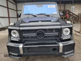 2002 Mercedes-Benz G-Class with VIN WDCYR49E22X128940, listed as a Copart auction lot 84952074 with 255,284 mi miles and Clean Title. Bid and sale history available at carsss.com. Image 5.