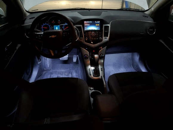 2016 Chevrolet Cruze Limited LT with VIN 1G1PE5SB0G7229882, listed as a Copart auction lot 46287775 with 84,400 mi miles and Salvage Title. Bid and sale history available at carsss.com. Image 8.