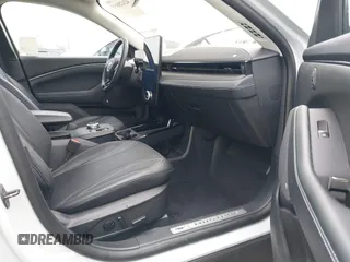 2023 Ford Mustang Mach-E Premium с VIN 3FMTK3R74PMA41565, выставлен на аукционе IAAI как лот 42428855 с пробегом 15 675 миль миль и . История ставок и продаж доступна на DreamBid. Изображение 5.