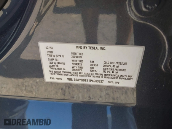 2023 Tesla Model Y Long Range with VIN 7SAYGDEE1PA203937, listed as a IAAI auction lot 41814421 with 9,138 mi miles. Bid and sale history available at carsss.com. Image 9.