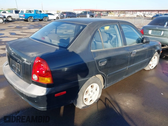 2005 Hyundai Accent GLS with VIN KMHCG45C75U632587, listed as a IAAI auction lot 40946829 with 114,666 mi miles. Bid and sale history available at carsss.com. Image 4.