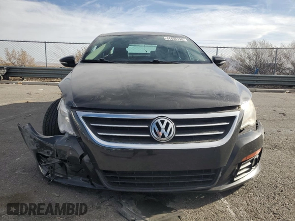 2010 Volkswagen CC Luxury z VIN WVWHP7AN5AE559162, wystawiony jako Copart lot #44496195 z przebiegiem 88 643 mil mil oraz Szkoda całkowita • Salvage title. Historia ofert i sprzedaży dostępna na DreamBid. Obrazek 5.