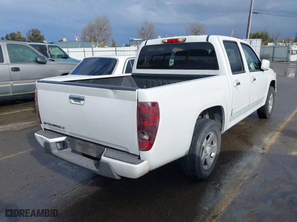 2011 Chevrolet Colorado LT w/1LT with VIN 1GCDSCF95B8108900, listed as a IAAI auction lot 41820328 with 180,541 mi miles. Bid and sale history available at carsss.com. Image 4.