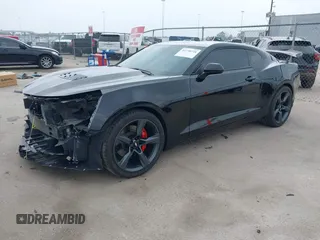 2017 Chevrolet Camaro 2SS z VIN 1G1FH1R76H0102061, wystawiony jako IAAI lot #41738738 z przebiegiem 86 099 mil mil oraz . Historia ofert i sprzedaży dostępna na DreamBid. Obrazek 20.