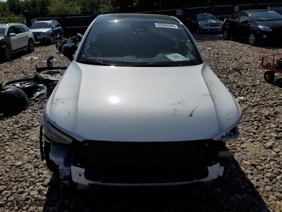 2023 Volvo C40 Recharge Pure Electric Plus with VIN YV4ED3GL9P2050323, listed as a Copart auction lot 62594344 with 0 mi miles and Salvage Title. Bid and sale history available at carsss.com. Image 5.