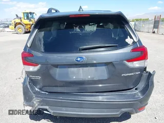 2021 Subaru Forester Limited with VIN JF2SKAUC9MH541313, listed as a IAAI auction lot 42262051 with Not provided miles and . Bid and sale history available at DreamBid. Image 17.