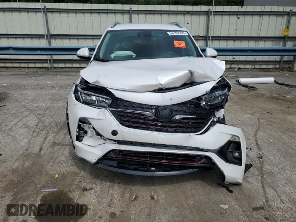 2022 Buick Encore GX Select z VIN KL4MMDSL1NB132260, wystawiony jako Copart lot #64197795 z przebiegiem 13 071 mil mil oraz Szkoda całkowita • Salvage title. Historia ofert i sprzedaży dostępna na DreamBid. Obrazek 5.