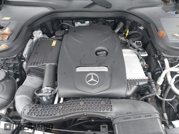 2016 Mercedes-Benz GLC with VIN WDC0G4JB6GF089397, listed as a IAAI auction lot 41505988 with 182,447 mi miles. Bid and sale history available at carsss.com. Image 10.