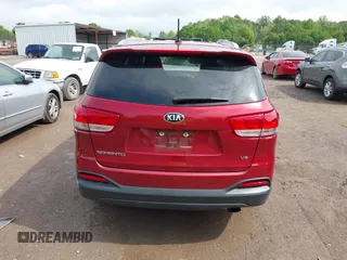 2017 Kia Sorento LX z VIN 5XYPGDA56HG191361, wystawiony jako IAAI lot #42103259 z przebiegiem 207 652 mil mil oraz . Historia ofert i sprzedaży dostępna na DreamBid. Obrazek 16.