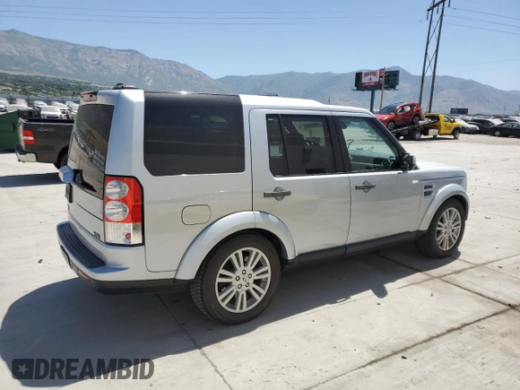 2011 Land Rover LR4 HSE z VIN SALAG2D46BA575248, wystawiony jako Copart lot #61822445 z przebiegiem 123 170 mil mil oraz Czysty tytuł • Clean title. Historia ofert i sprzedaży dostępna na DreamBid. Obrazek 3.