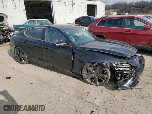 2023 Genesis G70 2.0T with VIN KMTG34TA4PU111219, listed as a Copart auction lot 52677885 with 32,224 mi miles and Clean Title. Bid and sale history available at carsss.com. Image 4.