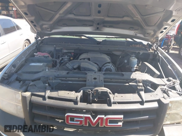2007 GMC Sierra 1500 SL z VIN 1GTEC19C57Z613978, wystawiony jako IAAI lot #42330992 z przebiegiem 270 600 mil mil oraz . Historia ofert i sprzedaży dostępna na DreamBid. Obrazek 10.