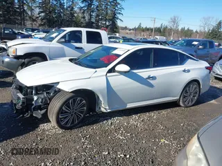 2023 Nissan Altima SL with VIN 1N4BL4EV3PN319391, listed as a IAAI auction lot 41532688 with 16,233 mi miles and . Bid and sale history available at DreamBid. Image 15.