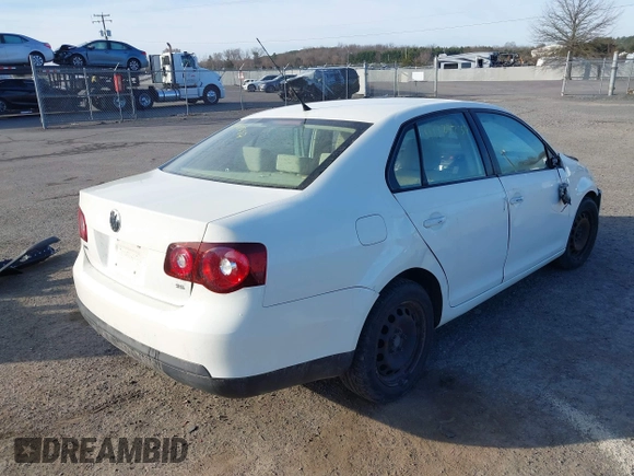 2008 Volkswagen Jetta Sedan S with VIN 3VWJM71K58M152539, listed as a IAAI auction lot 41727237 with 222,800 mi miles. Bid and sale history available at carsss.com. Image 4.