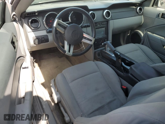 2007 Ford Mustang Deluxe с VIN 1ZVFT80N875282300, выставлен на аукционе Copart как лот 58549175 с пробегом 157 176 миль миль и Списание • Salvage title. История ставок и продаж доступна на DreamBid. Изображение 8.