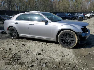 2015 Chrysler 300 Limited z VIN 2C3CCAAG7FH779797, wystawiony jako Copart lot #52281375 z przebiegiem 140 141 mil mil oraz Szkoda całkowita • Salvage title. Historia ofert i sprzedaży dostępna na DreamBid. Obrazek 4.