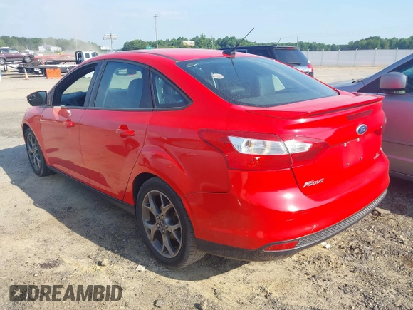 2013 Ford Focus SE z VIN 1FADP3F27DL252586, wystawiony jako IAAI lot #42496500 z przebiegiem 150 052 mil mil oraz . Historia ofert i sprzedaży dostępna na DreamBid. Obrazek 3.