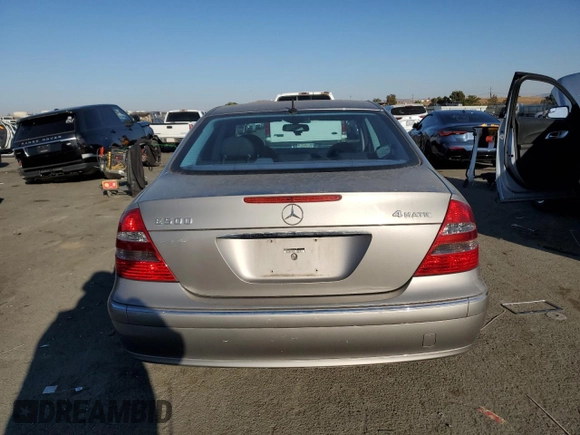 2005 Mercedes-Benz E 500 z VIN WDBUF83J35X166495, wystawiony jako Copart lot #74104874 z przebiegiem 107 329 mil mil oraz Czysty tytuł • Clean title. Historia ofert i sprzedaży dostępna na DreamBid. Obrazek 6.