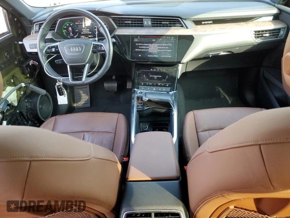 2022 Audi e-tron Sportback S line Premium z VIN WA11AAGE8NB022696, wystawiony jako Copart lot #86595464 z przebiegiem 36 024 mil mil oraz Szkoda całkowita • Salvage title. Historia ofert i sprzedaży dostępna na DreamBid. Obrazek 8.