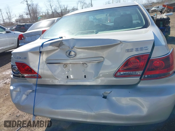 2005 Lexus ES 350 with VIN JTHBA30G655098125, listed as a IAAI auction lot 41804407 with 135,696 mi miles and . Bid and sale history available at DreamBid. Image 6.