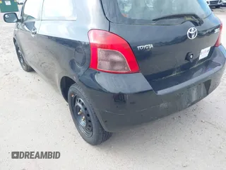 2008 Toyota Yaris with VIN JTDJT923985181007, listed as a IAAI auction lot 41800270 with 353,818 mi miles. Bid and sale history available at carsss.com. Image 12.