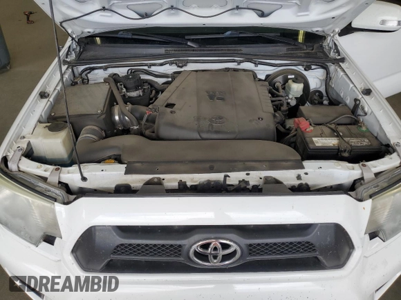 2015 Toyota Tacoma with VIN 3TMMU4FN2FM086482, listed as a Copart auction lot 57124365 with 211,638 mi miles and Salvage title. Bid and sale history available at DreamBid. Image 11.