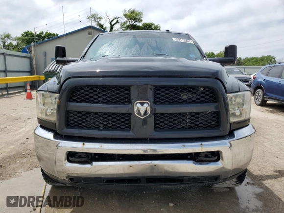 2014 Ram 2500 Tradesman z VIN 3C6UR5HL4EG173873, wystawiony jako Copart lot #55345715 z przebiegiem 299 713 mil mil oraz Czysty tytuł • Clean title. Historia ofert i sprzedaży dostępna na DreamBid. Obrazek 5.