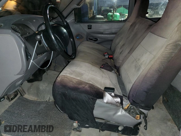 1997 Ford F-150 with VIN 1FTDX1729VND13052, listed as a Copart auction lot 83251714 with 134,450 mi miles and Salvage title. Bid and sale history available at DreamBid. Image 7.