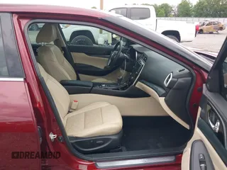 2019 Nissan Maxima SL с VIN 1N4AA6AV1KC379936, выставлен на аукционе IAAI как лот 42305100 с пробегом 114 004 миль миль и . История ставок и продаж доступна на DreamBid. Изображение 5.