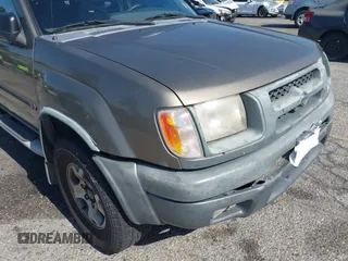 2001 Nissan Xterra XE z VIN 5N1ED28T41C554495, wystawiony jako IAAI lot #42282971 z przebiegiem 270 465 mil mil oraz . Historia ofert i sprzedaży dostępna na DreamBid. Obrazek 18.