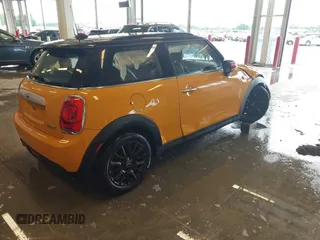 2015 MINI Hardtop with VIN WMWXM5C57FT942137, listed as a IAAI auction lot 42146541 with 96,058 mi miles and . Bid and sale history available at DreamBid. Image 4.