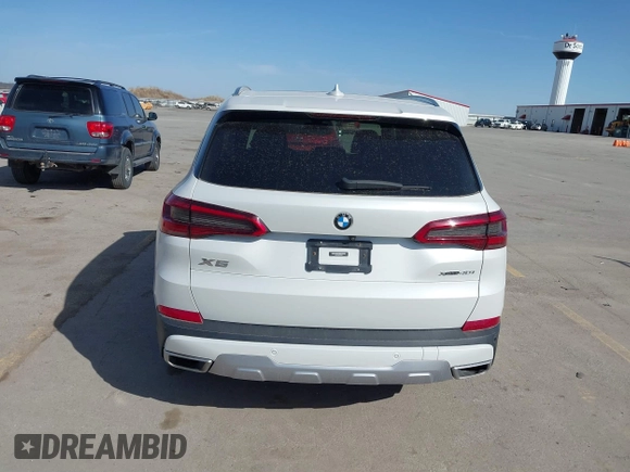 2019 BMW X5 xDrive40i with VIN 5UXCR6C50KLL08346, listed as a IAAI auction lot 41824070 with 75,000 mi miles and . Bid and sale history available at DreamBid. Image 17.