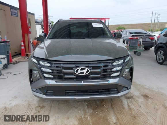 2025 Hyundai Tucson SEL with VIN 5NMJB3DEXSH501731, listed as a IAAI auction lot 41852910 with 1,292 mi miles. Bid and sale history available at carsss.com. Image 13.