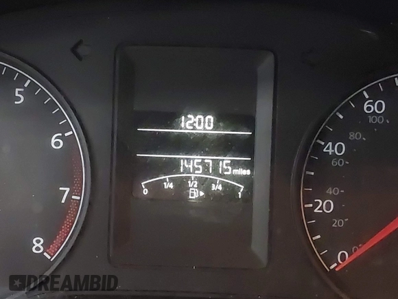 2011 Volkswagen Jetta SE z VIN 3VWDX7AJ9BM003697, wystawiony jako IAAI lot #42305601 z przebiegiem 145 715 mil mil oraz . Historia ofert i sprzedaży dostępna na DreamBid. Obrazek 7.