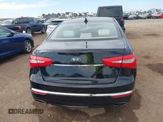 2014 Kia Cadenza Premium z VIN KNALN4D70E5129618, wystawiony jako IAAI lot #42023255 z przebiegiem 125 650 mil mil oraz . Historia ofert i sprzedaży dostępna na DreamBid. Obrazek 17.