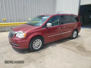 2012 Chrysler Town & Country Limited z VIN 2C4RC1GG1CR252261, wystawiony jako Copart lot #53649445 z przebiegiem Nie podano mil oraz Szkoda całkowita • Salvage title. Historia ofert i sprzedaży dostępna na DreamBid. Obrazek 1.