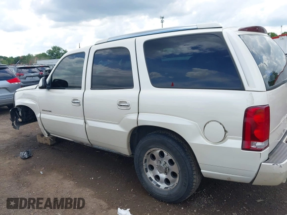 2003 Cadillac Escalade z VIN 1GYEK63N43R166347, wystawiony jako IAAI lot #42377612 z przebiegiem 255 892 mil mil oraz . Historia ofert i sprzedaży dostępna na DreamBid. Obrazek 15.