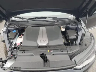 2024 Kia EV6 Wind with VIN KNDC34LA0R5199003, listed as a Copart auction lot 64571164 with 843 mi miles and Non Repairable. Bid and sale history available at carsss.com. Image 11.