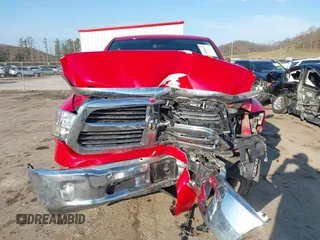 2015 Ram 1500 Big Horn z VIN 1C6RR7LT1FS719886, wystawiony jako IAAI lot #41898418 z przebiegiem 145 064 mil mil oraz . Historia ofert i sprzedaży dostępna na DreamBid. Obrazek 13.