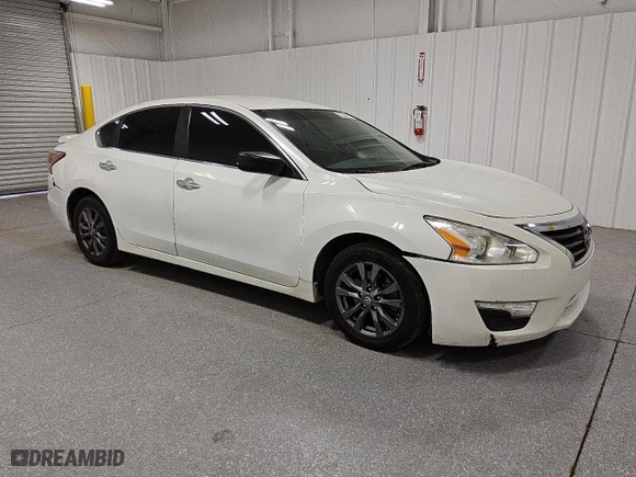 2015 Nissan Altima 2.5 S with VIN 1N4AL3AP7FC496257, listed as a Copart auction lot 50213095 with 116,360 mi miles and Clean Title. Bid and sale history available at carsss.com. Image 4.