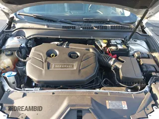 2014 Lincoln MKZ with VIN 3LN6L2G9XER824799, listed as a IAAI auction lot 41472656 with 148,582 mi miles. Bid and sale history available at carsss.com. Image 10.