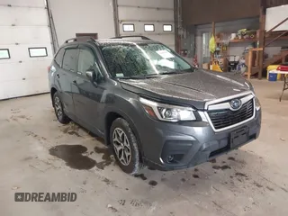 2020 Subaru Forester Premium with VIN JF2SKAJC5LH559942, listed as a IAAI auction lot 42185999 with 48,019 mi miles and . Bid and sale history available at DreamBid. Image 1.