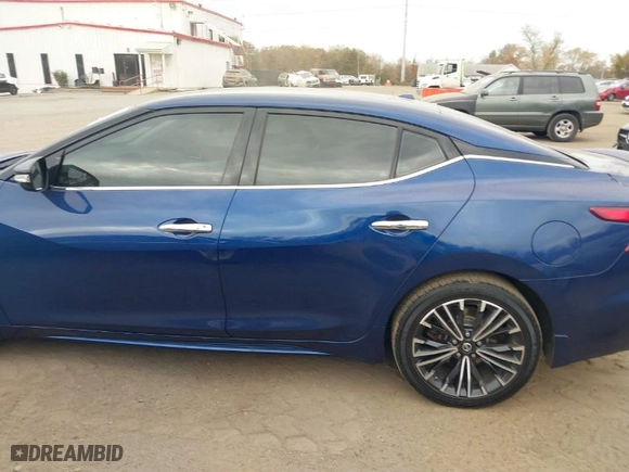 2016 Nissan Maxima 3.5 Platinum with VIN 1N4AA6AP4GC414364, listed as a IAAI auction lot 40738491 with 97,889 mi miles. Bid and sale history available at carsss.com. Image 14.