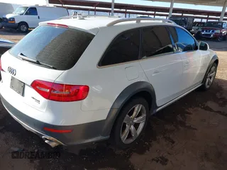 2013 Audi allroad A6 V8 with VIN WA1UFBFL7DA181041, listed as a IAAI auction lot 41638491 with 122,188 mi miles and . Bid and sale history available at DreamBid. Image 4.