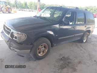 2000 Ford Explorer XLT with VIN 1FMZU63P4YUB12078, listed as a IAAI auction lot 42333783 with 344,100 mi miles and . Bid and sale history available at DreamBid. Image 2.