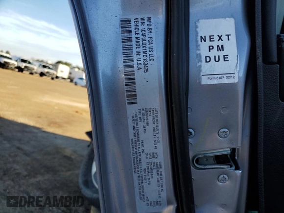 2021 Jeep Cherokee Limited z VIN 1C4PJLDX1MD183475, wystawiony jako Copart lot #88895655 z przebiegiem Nie podano mil oraz Szkoda całkowita • Salvage title. Historia ofert i sprzedaży dostępna na DreamBid. Obrazek 13.